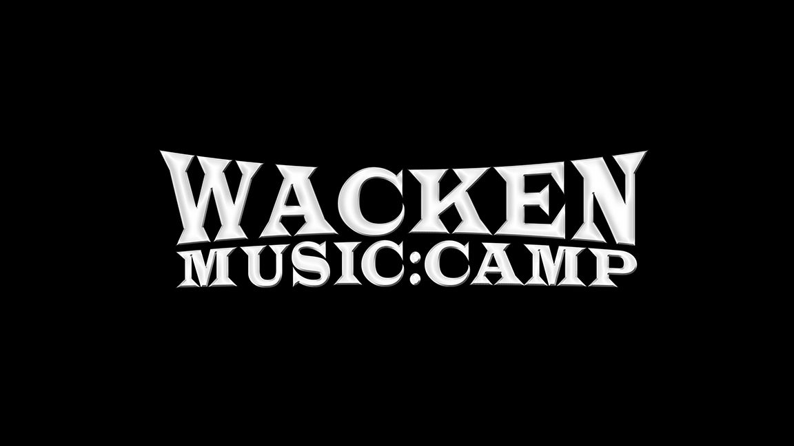 Auf einem schwarzen Hintergrund ist das Logo des Wacken Music Camps abgebildet.
