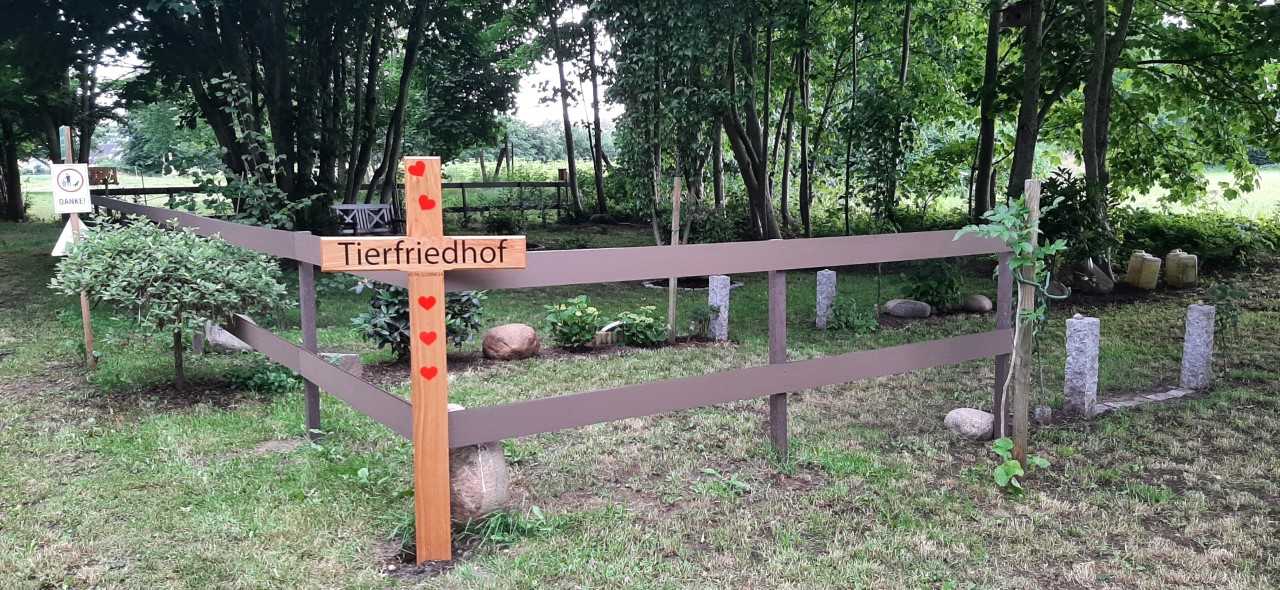 Der erste Tierfriedhof im Kreis Steinburg.