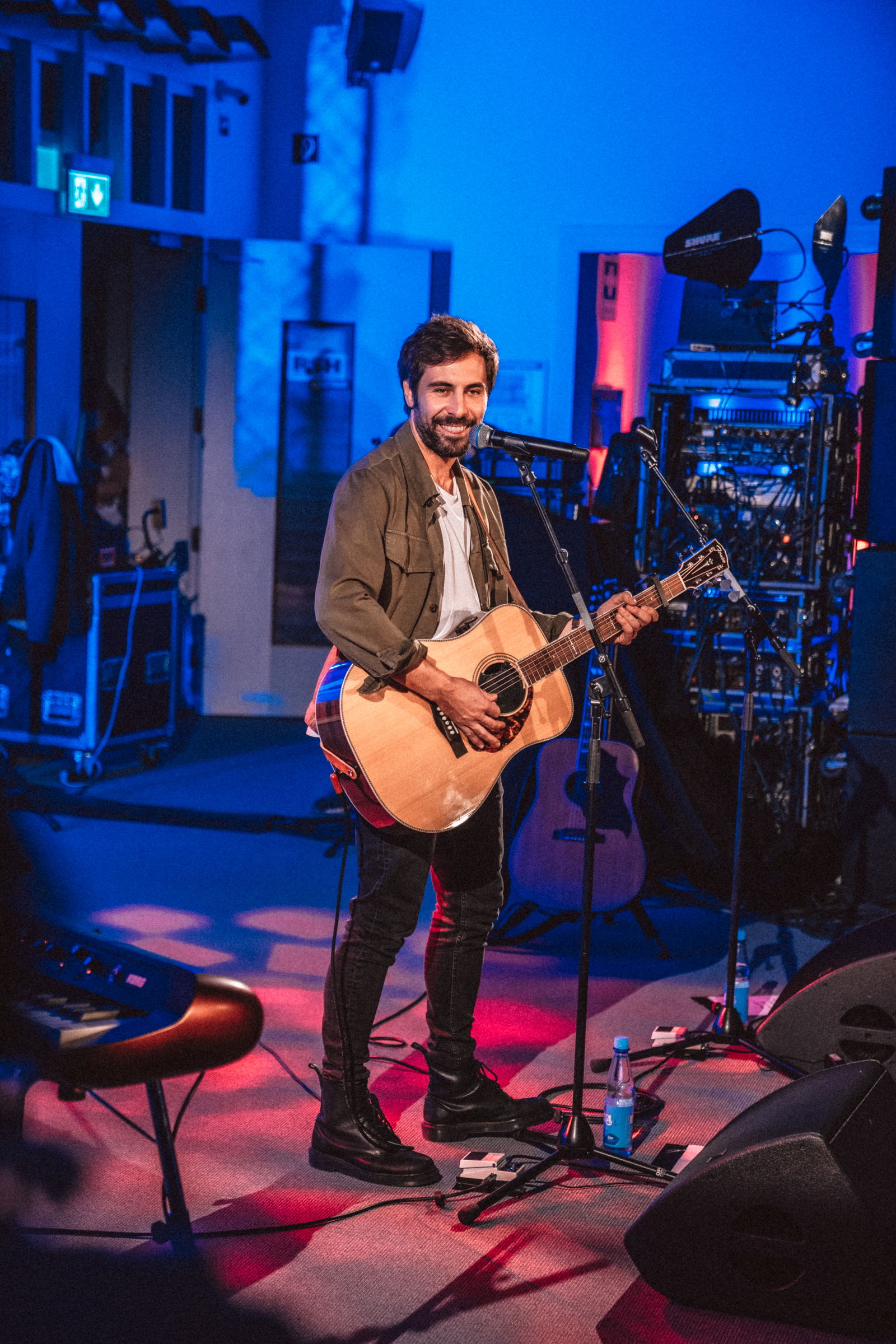 R.SH hautnah mit Max Giesinger.