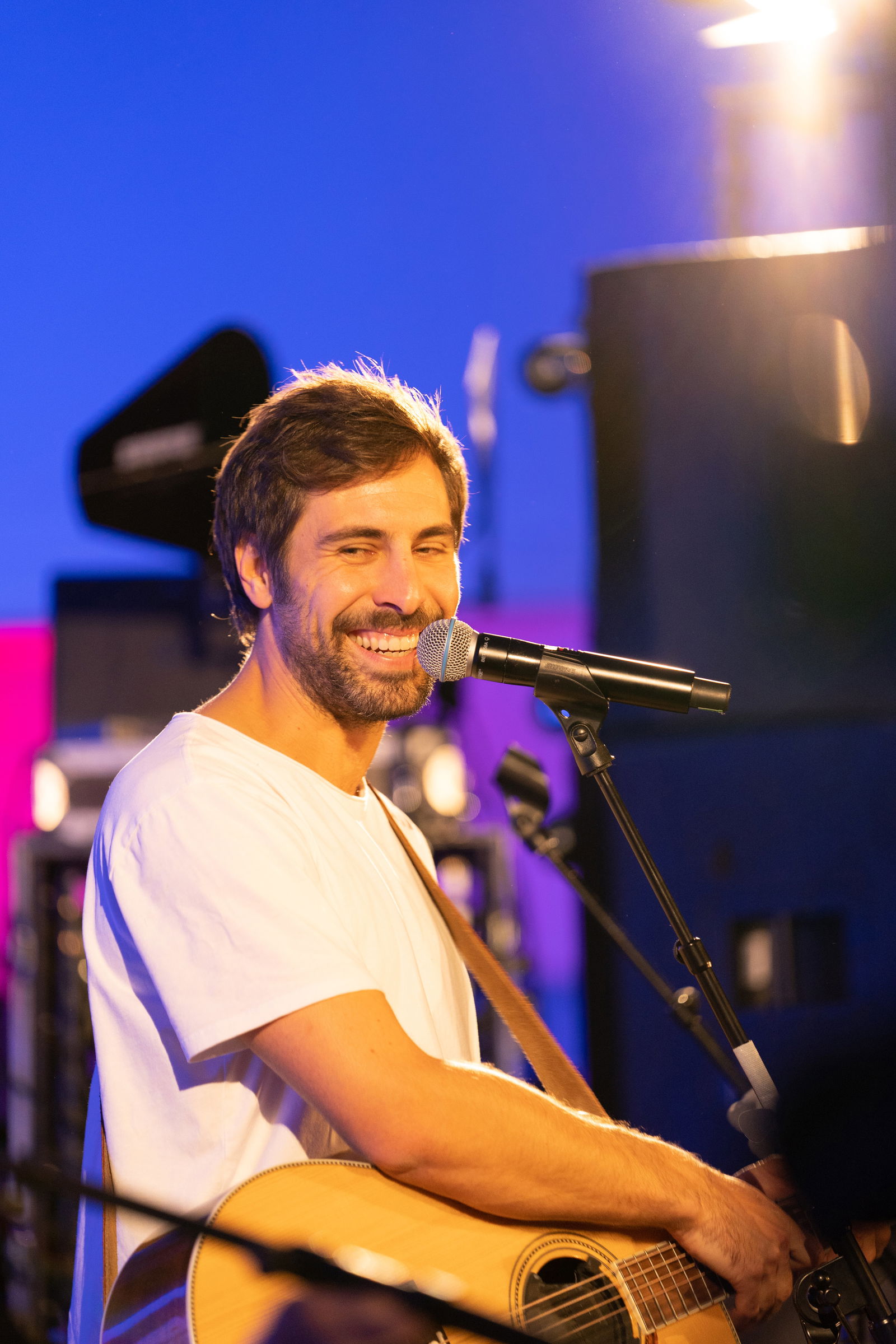 R.SH hautnah mit Max Giesinger.