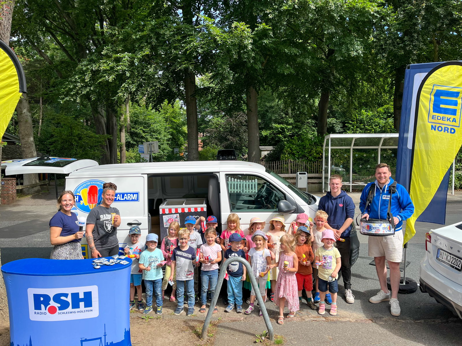 R.SH Eis-Alarm 2022 bei der Kita "Kleine Störche" in Bad Segeberg.