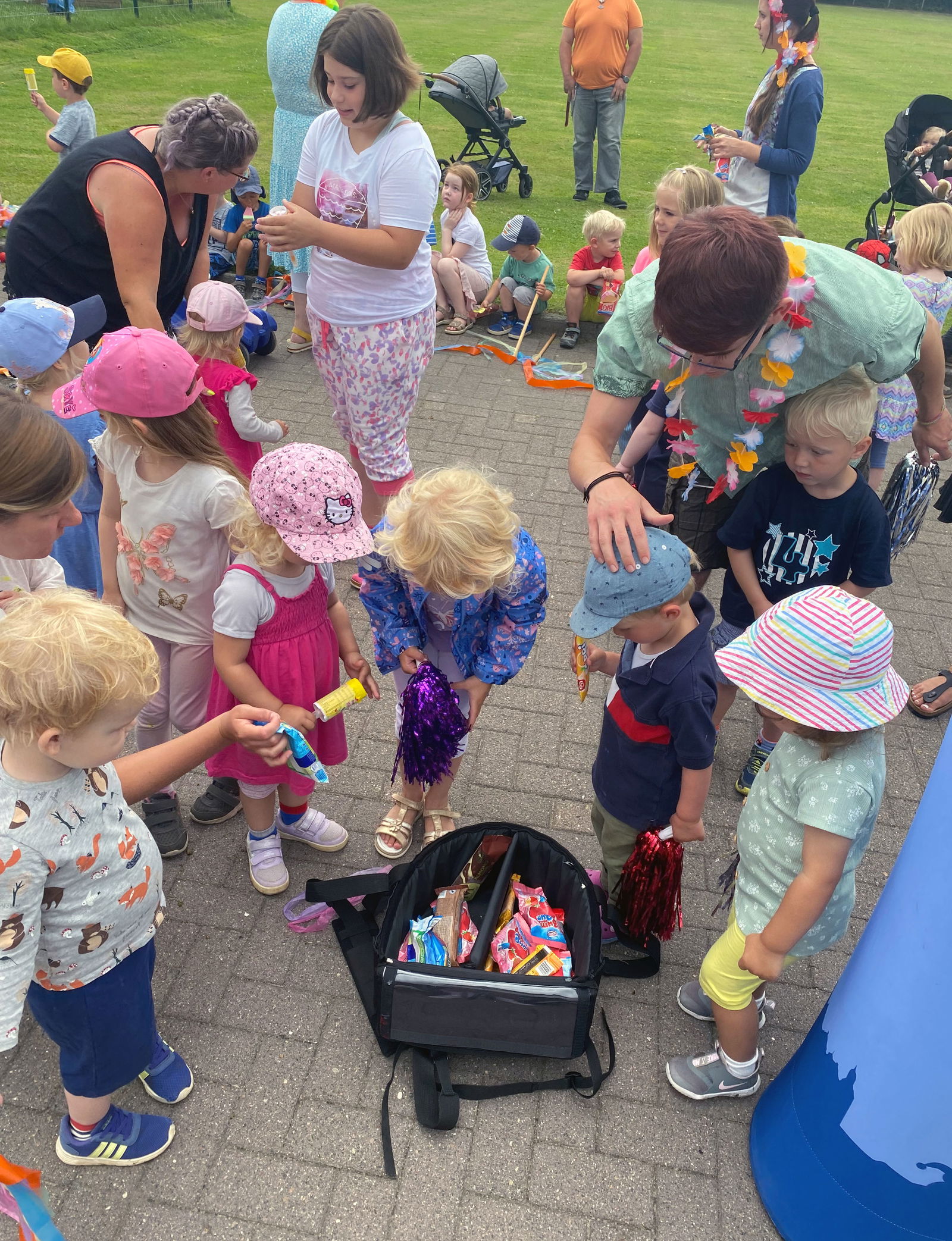 R.SH Eis-Alarm beim Kindergarten in Hüsby