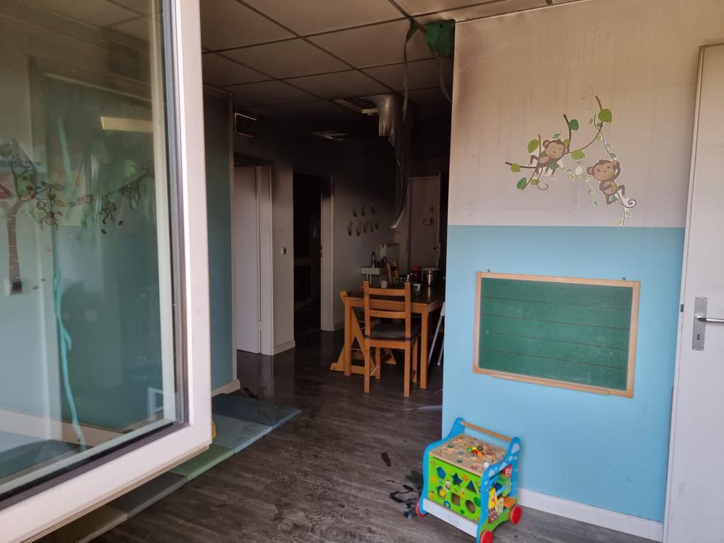 Man sieht ein eingerichtetes Spielzimmer.