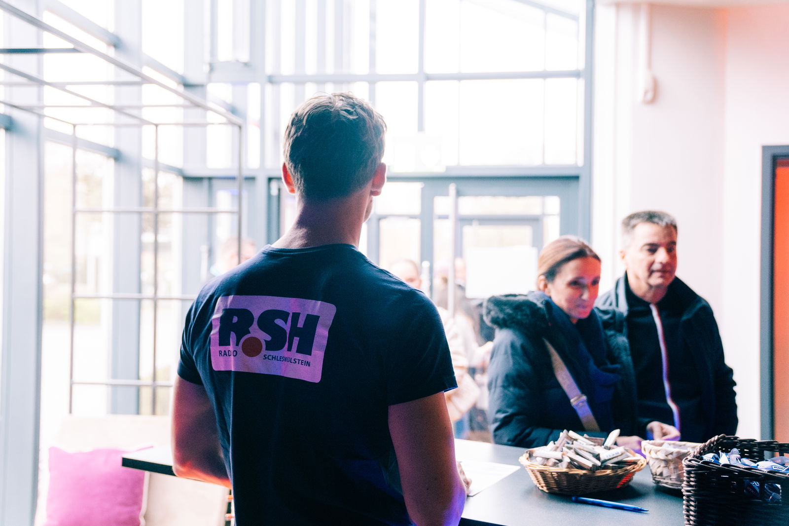 Das R.SH hautnah-Konzert mit Nico Santos.