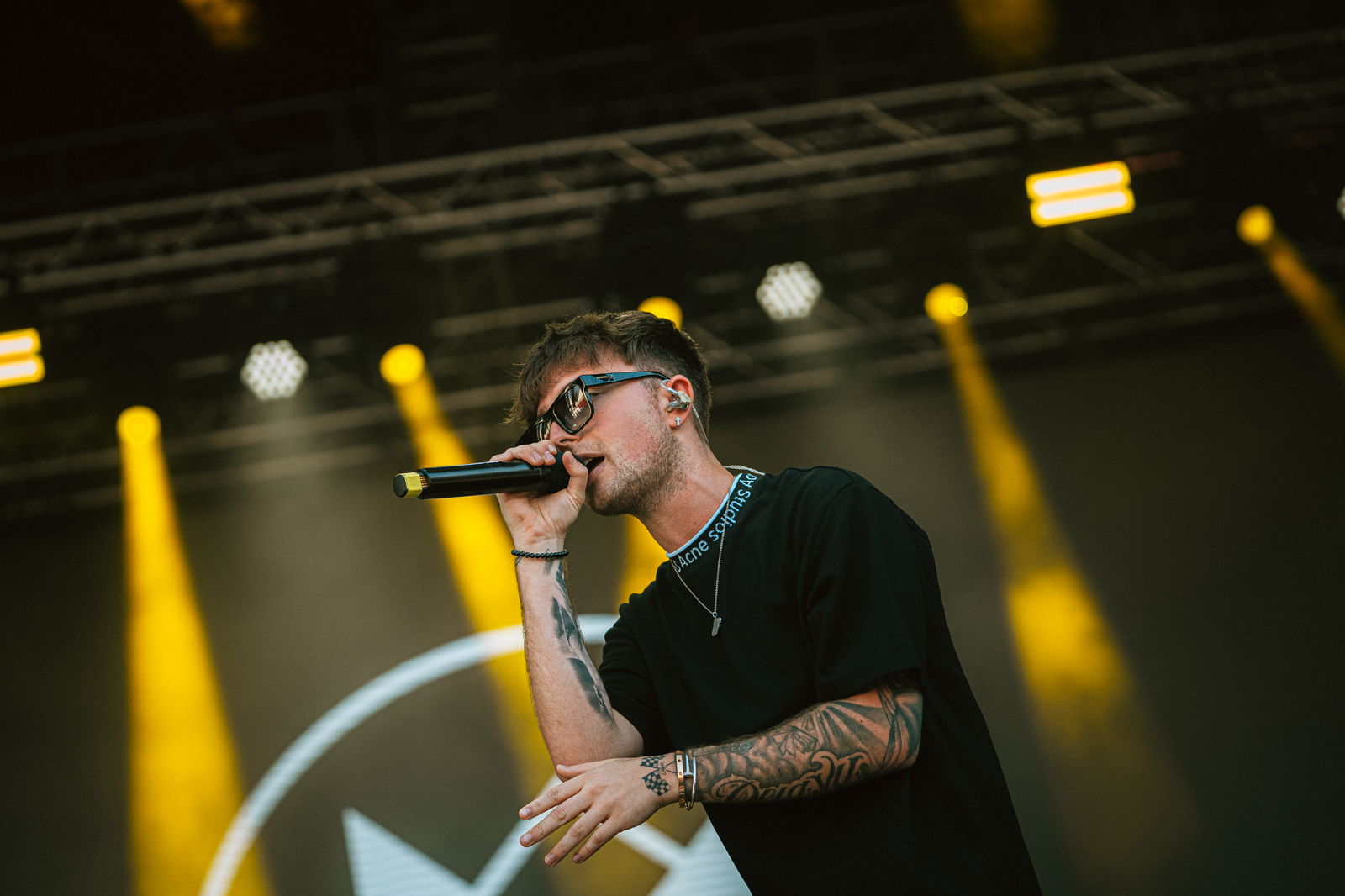 Mike Singer auf der Kieler Woche 2024