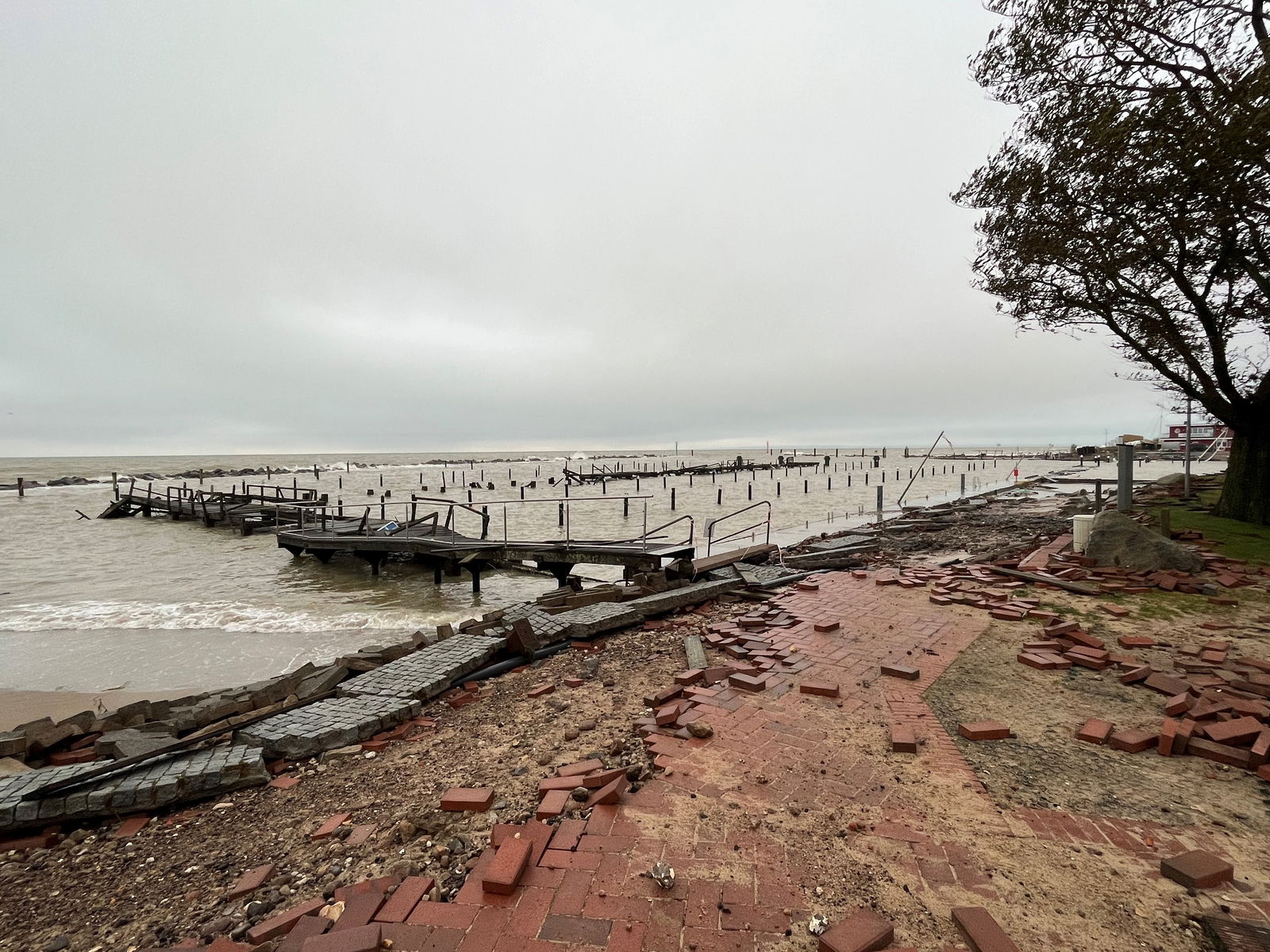 Damp nach der Sturmflut im Oktober 2023