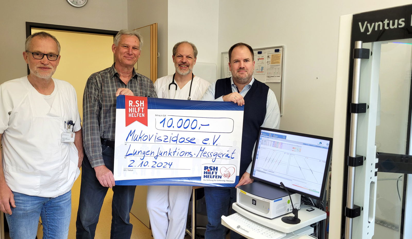 Checkübergabe Dirk Klee an das Städtische Krankenhaus Kiel