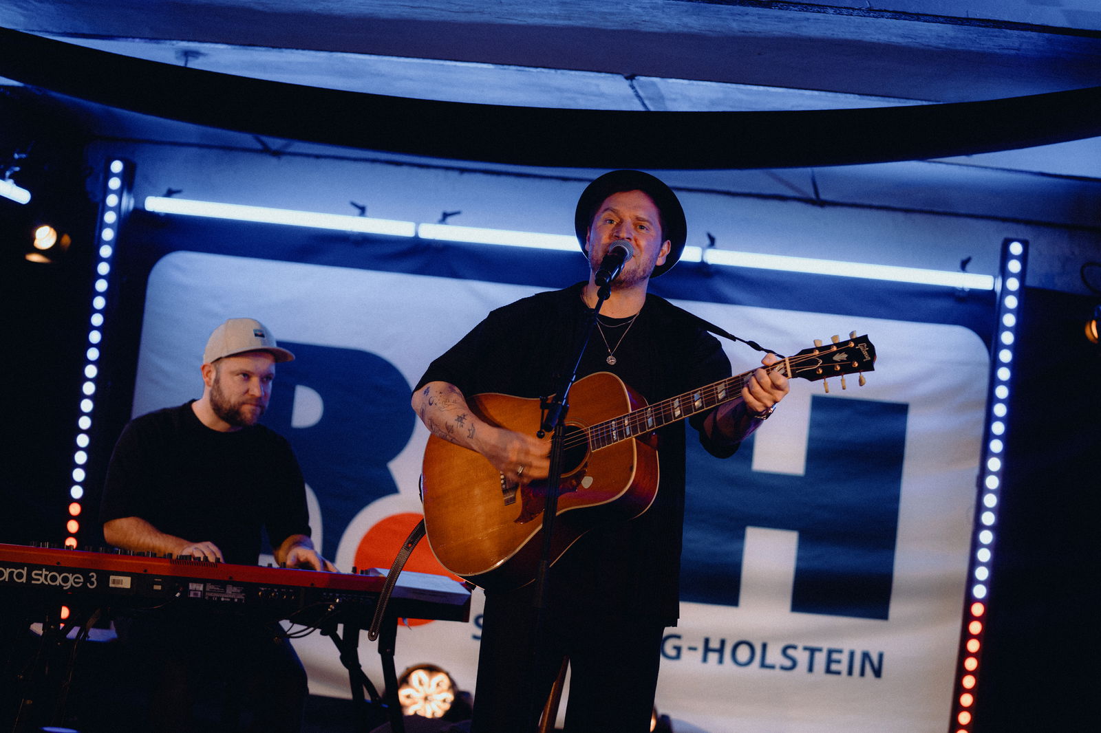 Johannes Oerding auf der Bühne