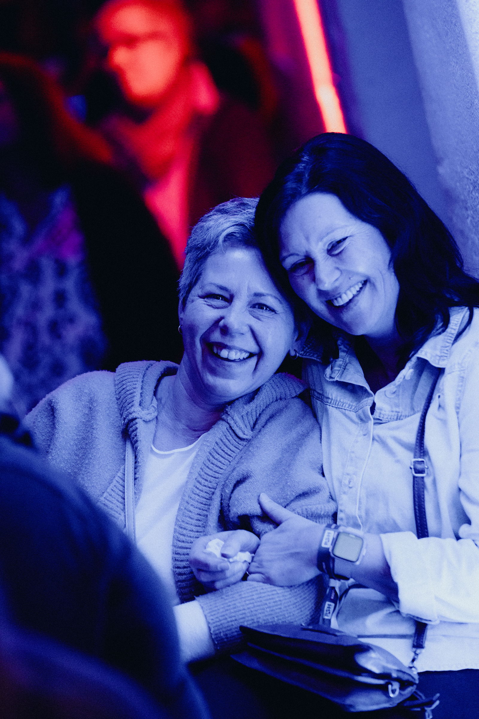 Glückliche R.SH Hörer