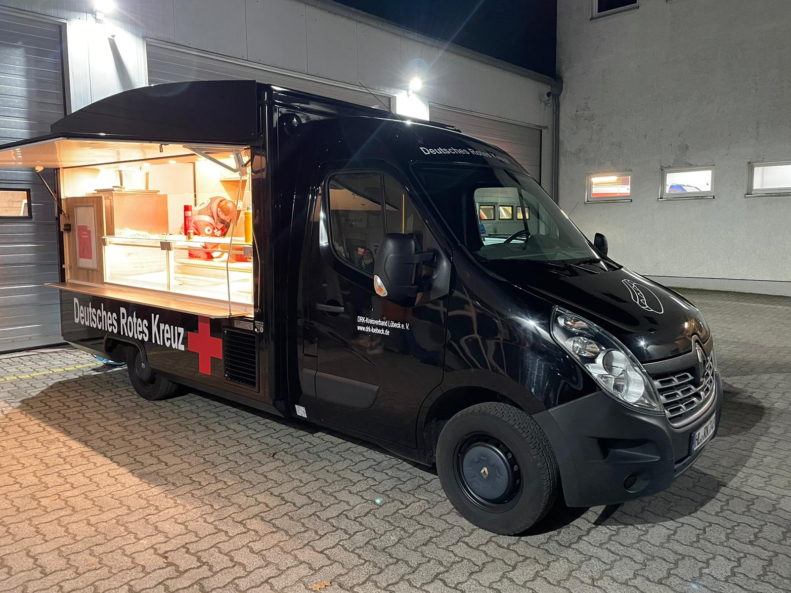 Verpflegungsfahrzeug für das DRK Lübeck