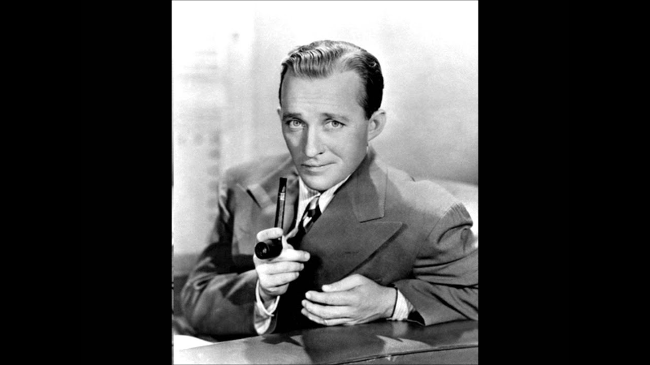 Bing Crosby - White Christmas (1942) Original Version